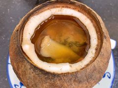 椰子炖乌骨鸡-達揚原味燉品(文明路店)