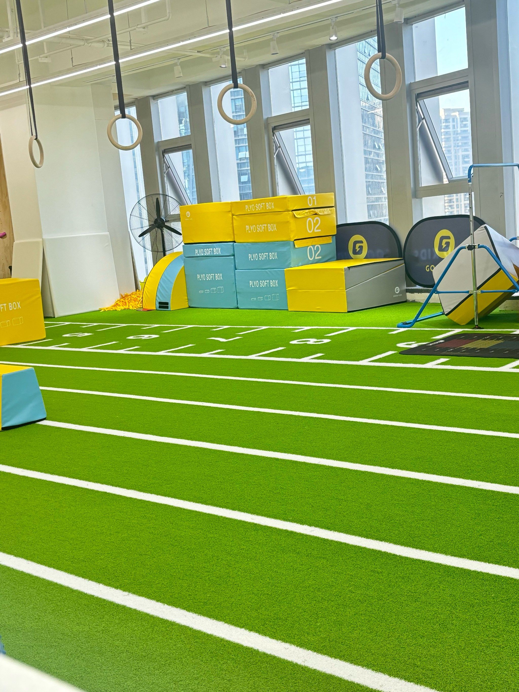 体能训练馆 
99【good kids 】孩子们的乐园[礼花]
99场地