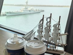 -抱抱地球咖啡馆(国家海洋博物馆店)