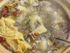 -威邵鸡煲(西华路总店)