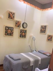 -芳朵美容养生SPA