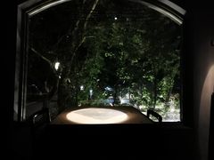 -穹六人间 people 6(岳阳路店)