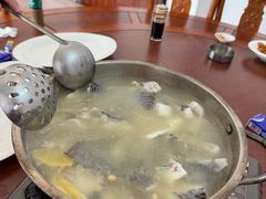 -山坑河鲜(昆仲楼店)