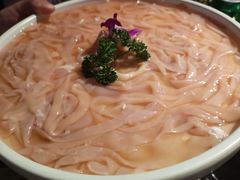 -三人行骨头王火锅(长寿店)