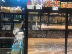 面包甜点陈列柜-爱纶蛋糕(山东路店)