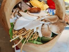 -捞神煲汤火锅(湖滨商业街店)