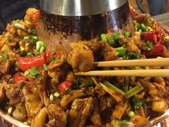 老城区炭火蛙锅-巴四老城区炭火蛙锅(张江店)