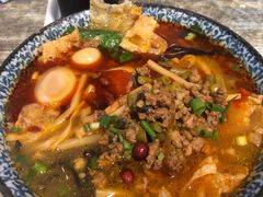 -粉家柳州螺蛳粉(杨宅路店)