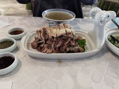 手把肉-金家老三饭庄(常营店)