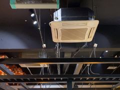 -八次方巴乡石锅鱼·金海湖水库活鱼(谷丰东路店)