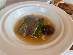 -景月阁空中食府(希尔顿酒店)