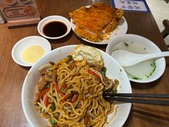 生爆牛肉面-寻裕记·现炒浇头面(人民广场店)