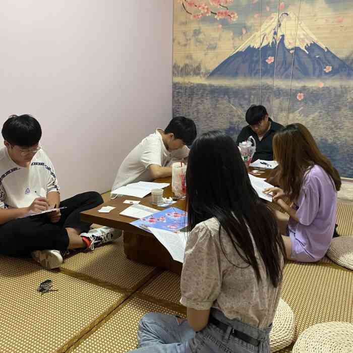 国庆回家和老同学在运城约推本第一次玩就整了一个硬核的四个人玩了6