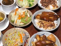 -红猪卤肉饭(大西洋美食城店)