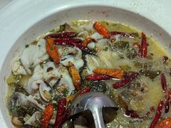 -鱼亨小鲜酸菜鱼(大信店)