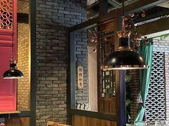 -小椒娘撒椒鱼火锅(三八广场店)