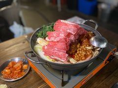 部队锅-MI WU FACTORY米屋美食工厂餐厅(绿地店)