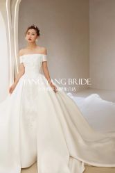 -洋洋婚纱品牌集合店