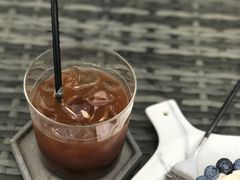 -UNI UNI(环亚凯瑟琳店)