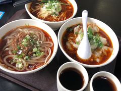 酸辣粉-秦云老太婆摊摊面(磁器口店)
