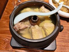 云海肴汽锅鸡-云海肴云南菜(美罗城店)
