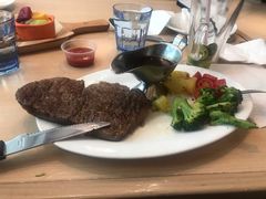 -必胜客(包头万达店)