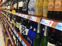 -聚宝隆购物中心(新昌街店)