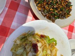 -韵味湘肴·小炒黄牛肉(五一广场美食地标店)