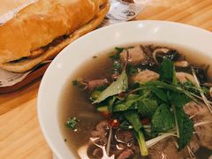 越南火车头汤河粉-越美小馆·越南料理(曲江店)