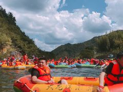 -龙井峡漂流