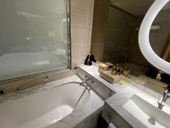 -上海中航虹桥机场泊悦酒店