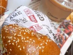 -The Habit Burger Grill 哈比特汉堡(复兴soho店)