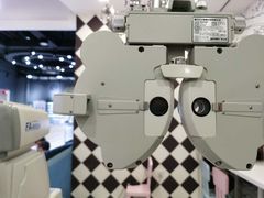 -简·爱眼镜(赛隆眼镜广场店)