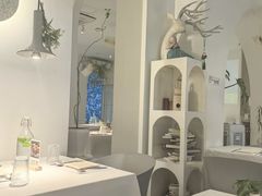 -春树下·树屋花房西餐厅(罍街AS1980店)