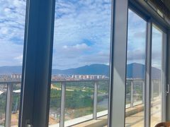 -瑰丽酒店·海吧·天际下午茶·现场DJ·天台酒吧