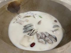 -鸯潭·云南原生态蒸汽石锅鱼(丽景蓝湾店)