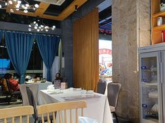 -香山湖家家宴(中山陵店)