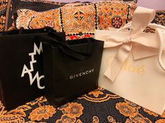 -文艺复兴百货(米兰大教堂广场店)