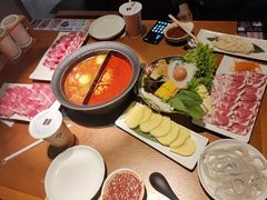 -呷哺呷哺(融创茂店)