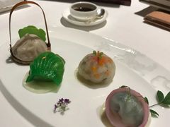 花胶海鲜菜苗饺-誉珑轩