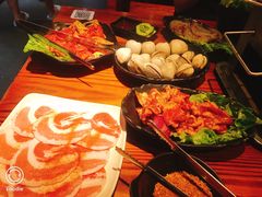 -丹东特色烤肉(学府路一部店)