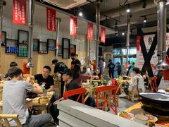 大堂-么肆烤肉·中式自助·烤肉大排档(街道口季佳PAI店)