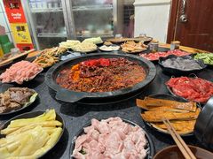 -渝昆龙火锅(朗苑店)