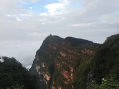 -峨嵋山金顶