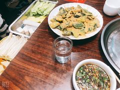 -超越炭火牛蛙火锅鸡(河东店)