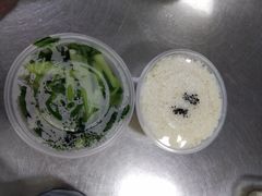 -月亮房·白斩鸡(娄山关路店)