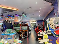 -反斗乐园π·电玩·高空拓展·蹦床(龙华天虹店)