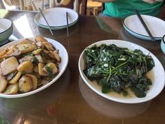 -芦茨金富饭庄·25年老字号·专做稻草鸡