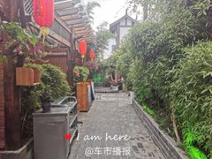 景观位-慢丽江·云南野生菌土鸡锅(付家庄店)