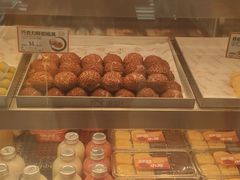 -滋府糕点(学府凯德店)